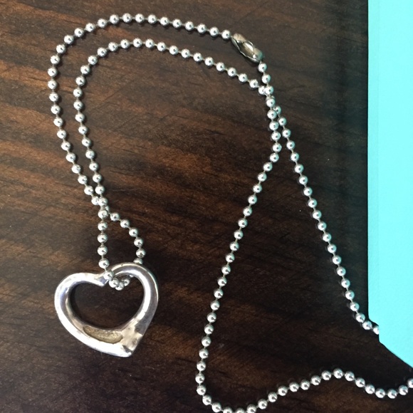 Tiffany & Co Elsa Perretti floating heart sterling - Picture 2 of 7